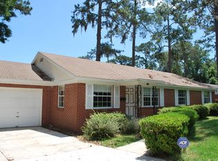 1825 Niblick Dr, Jacksonville, FL 32210