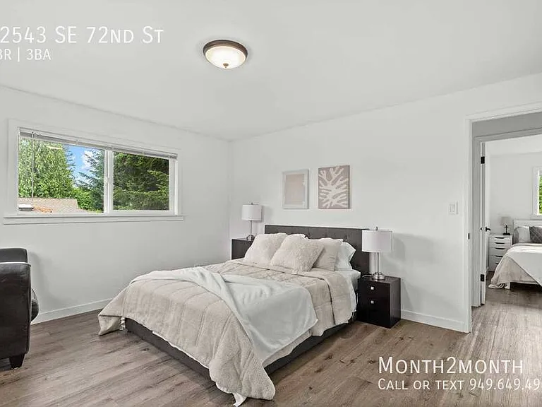 12543 SE 72nd St — Photo 17