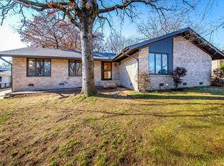 5205 N Vine St, North Little Rock, AR 72116