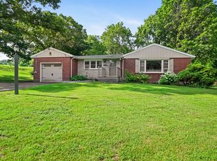 149 Round Hill Rd, Middletown, CT 06457