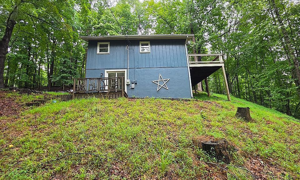 1st image of 114 Sweetleaf Ln