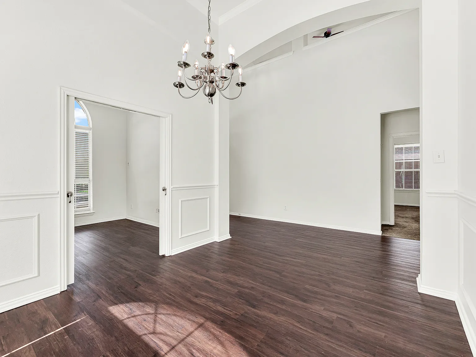 4 bed, 3230 sqft, $3,100 — Photo 4