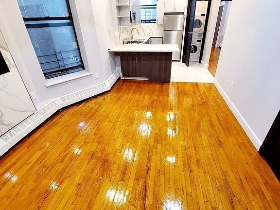 4th image of 950 Bergen St #9A