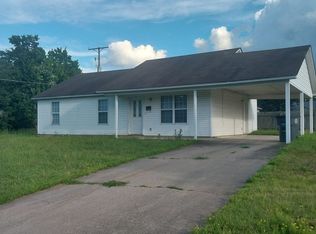 1401 W Academy Ave, Searcy, AR 72143