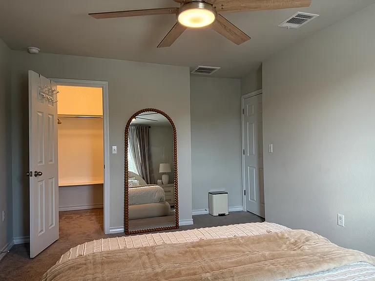 5908 Lehman Way — Photo 13