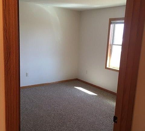 4th image of 1209 Balsam Ave #3