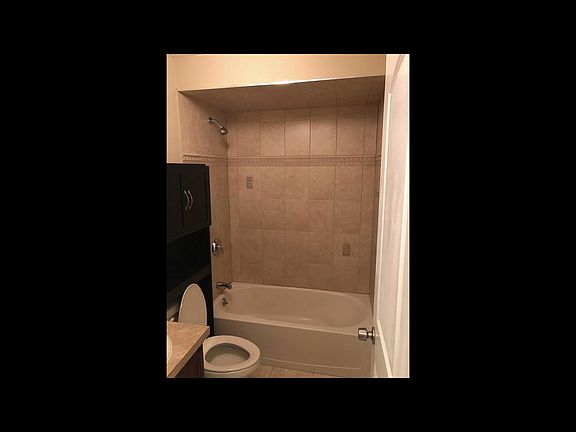 2nd image of 70 El Camino Loop Floor 1