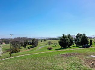 04R Sam Martin Rd, Dandridge, TN 37725