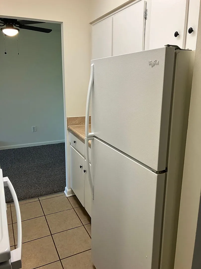 Convenient & Newly Updated 1-Bedroom Apartment Available Now! — Photo 4