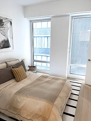 Rented by Realmart Realty LLC | media 21