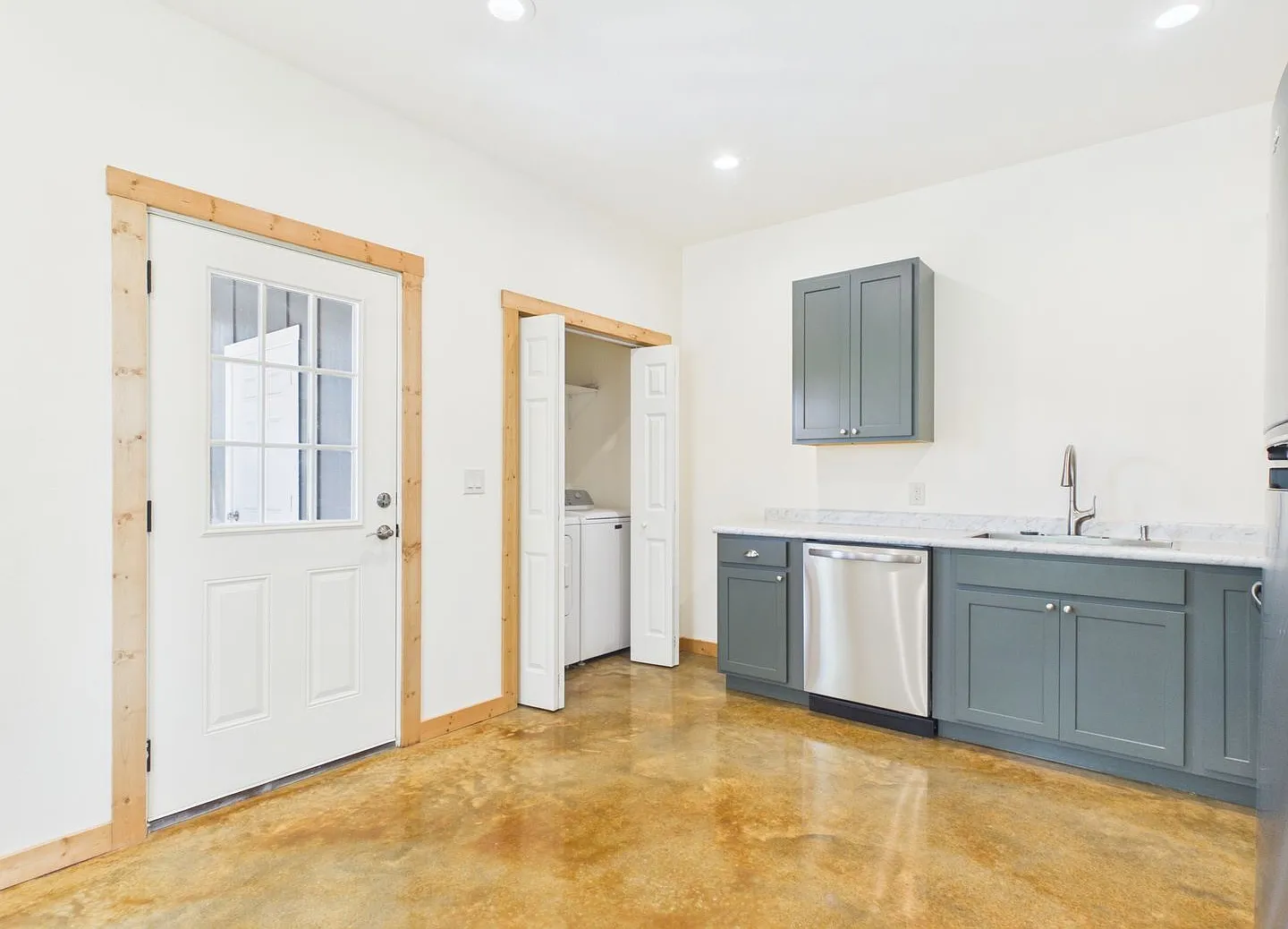 Move-In Ready 2BR Home with Washer/Dryer, Private Patio & Outdoor Storage — Photo 4