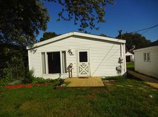2838 Hanson St, Rockford, IL