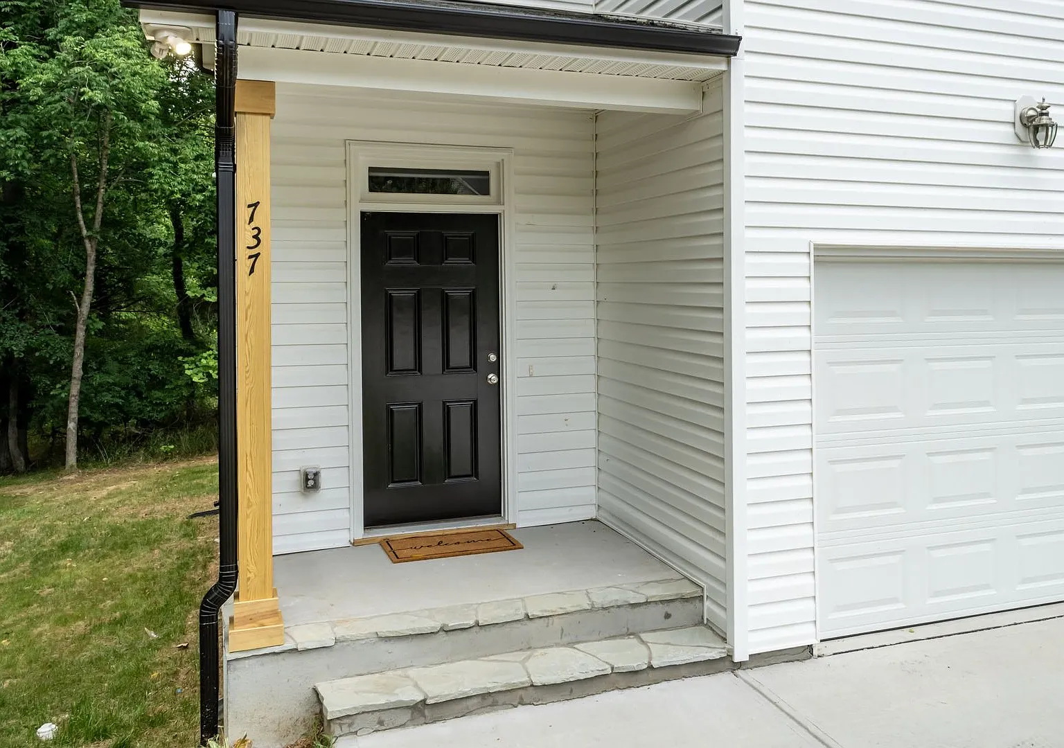 Brand New Three Bedroom Home! — Photo 4