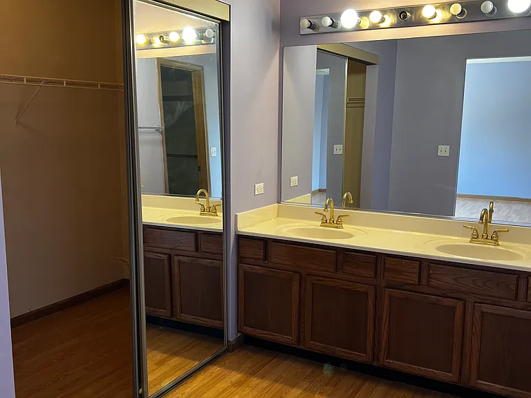 1072 S Pleasant Hill Gate — Photo 9