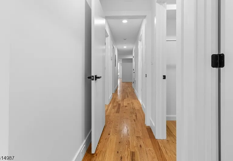 37 S 7th St #3 — Photo 18