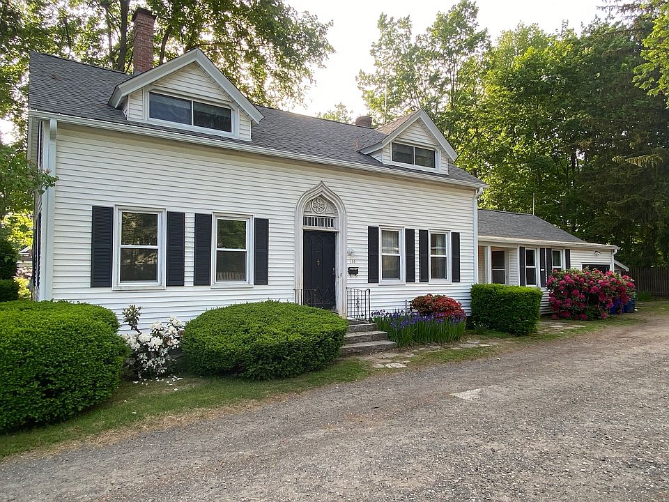 1st image of 155 Amity St