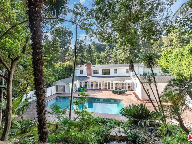 1148 Coldwater Canyon Dr — Photo 21