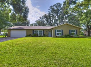 15613 Woodway Dr, Tampa, FL 33613