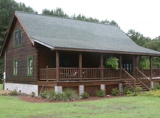 2021 Sweet Dewey Ln, Edisto Island, SC 29438