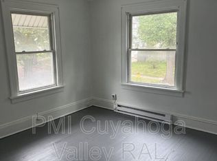 510 Hammel St APT 3, Akron, OH 44306