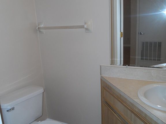 5th image of 2416 N Tropical Trl Unit 2416