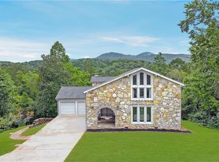 205 Orchard Dr, Ellijay, GA 30540