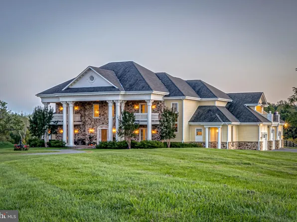5133 Dumfries Rd, Warrenton, VA 20187