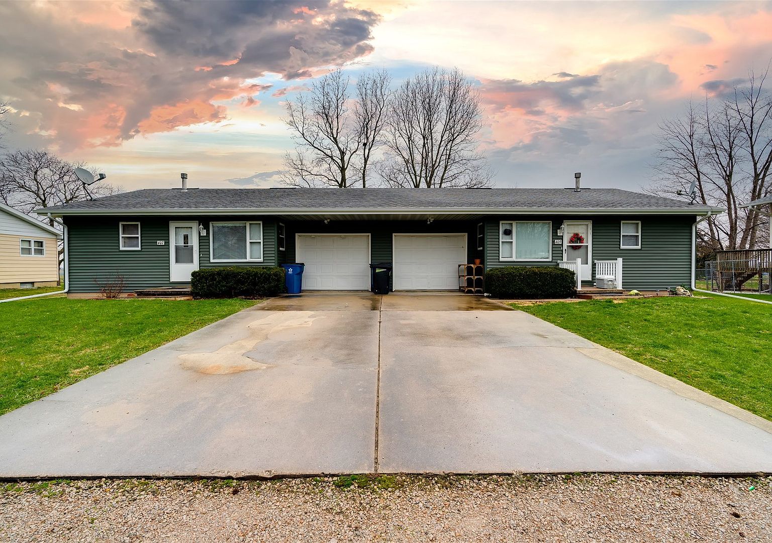 407 N Western Ave, Minier, IL 61759 Zillow