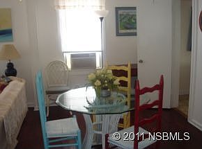 5th image of 120 New Hampshire St