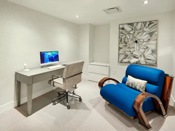 1111 Park Avenue image 17 of 24