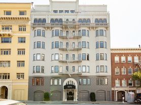 2275 Broadway, 2 Bedrooms 2 Bathrooms Apartment