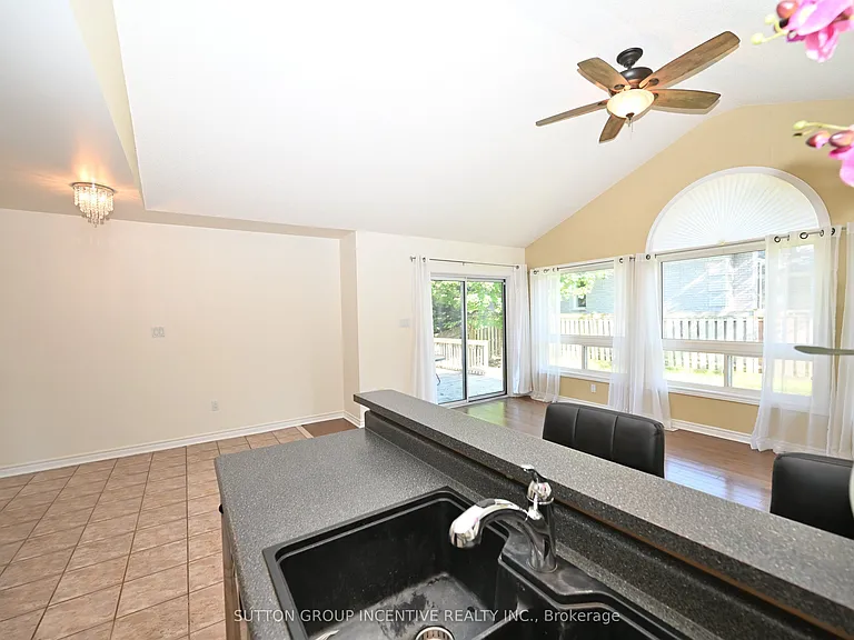 58 Bloxham Pl — Photo 12
