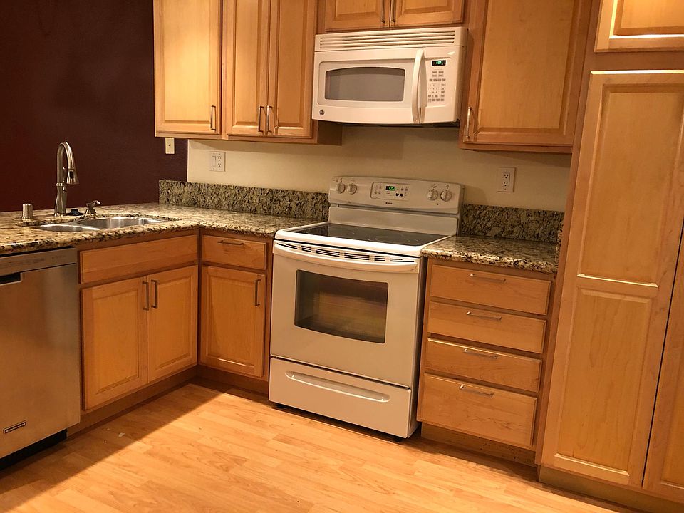 1st image of 4786 Lago Vista Cir