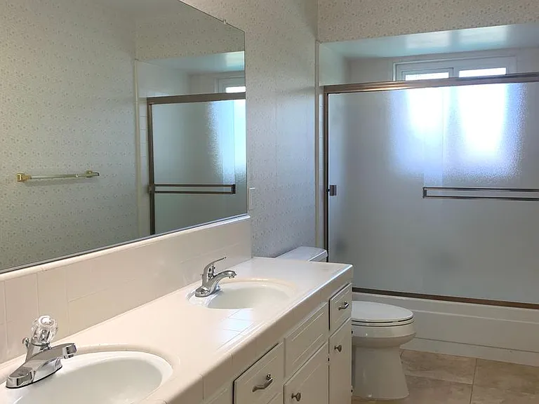 12331 Ted Ct — Photo 10