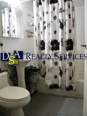 Rented by DSA Realty Midtown West | media 28