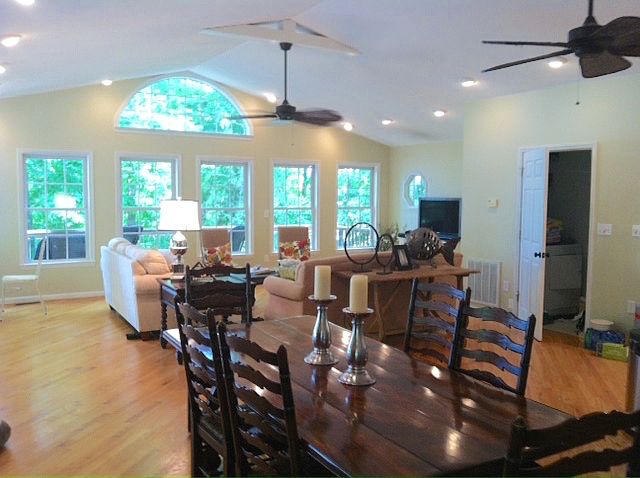 1st image of 250 Pine Knob Cir