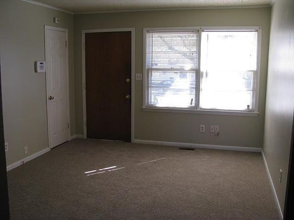 2nd image of 3763 W 45th Pl