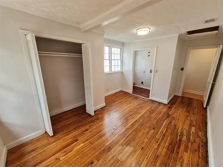 2113 Brewton St — Photo 14