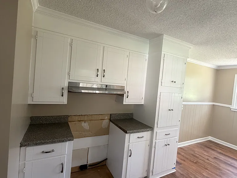 3208 Downes Grove Rd — Photo 5