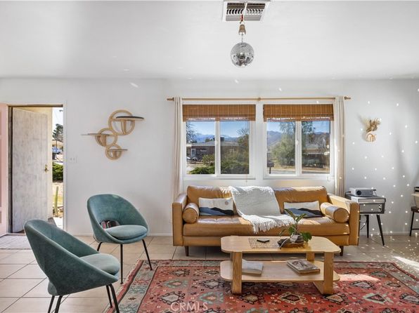 7681 Acoma Trl, Yucca Valley, CA 92284