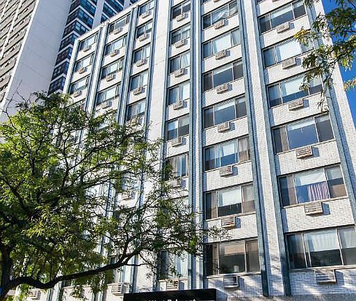 4th image of 501 W Belmont Ave APT 3F