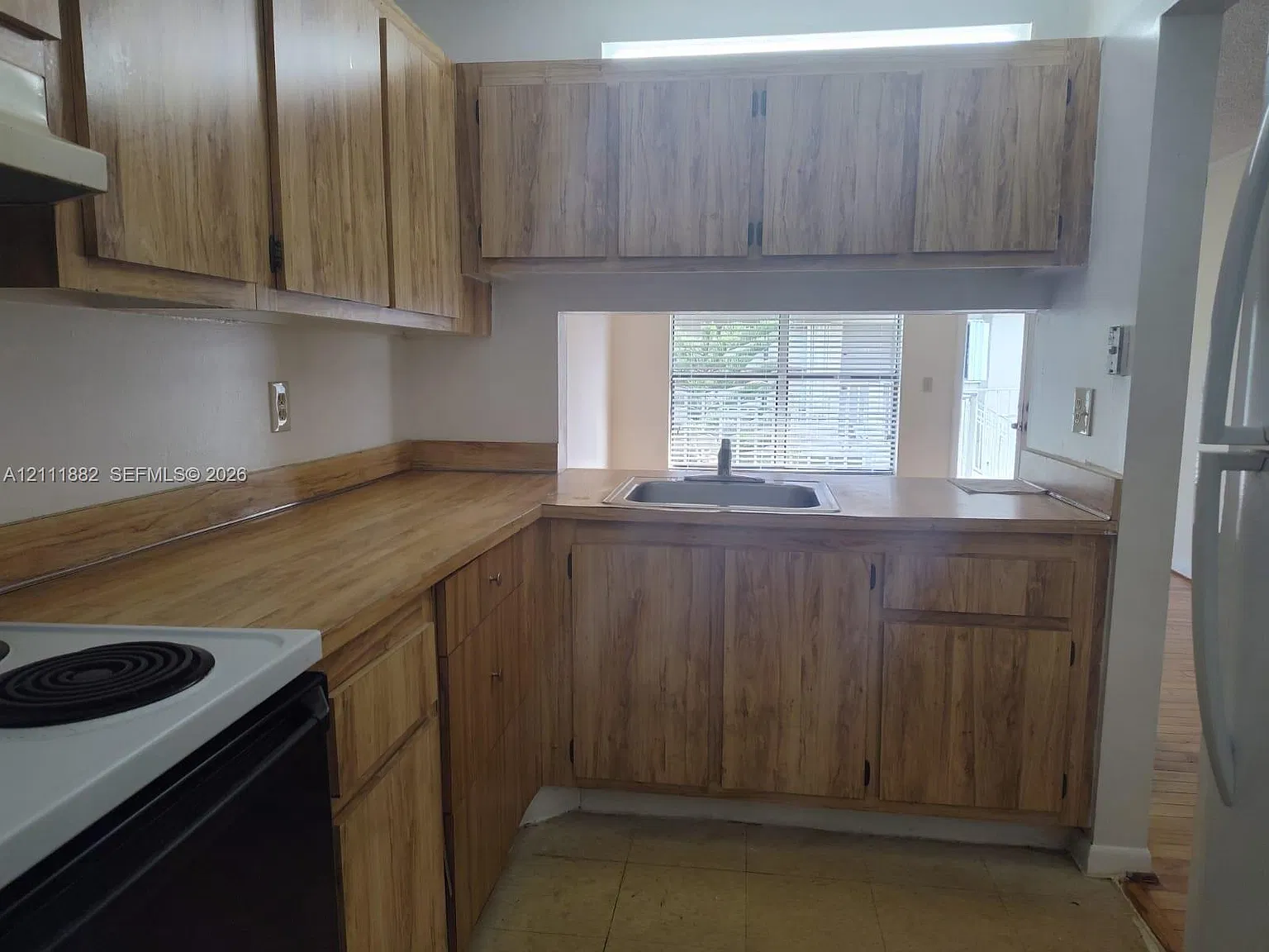 Rozland Condo — Photo 4