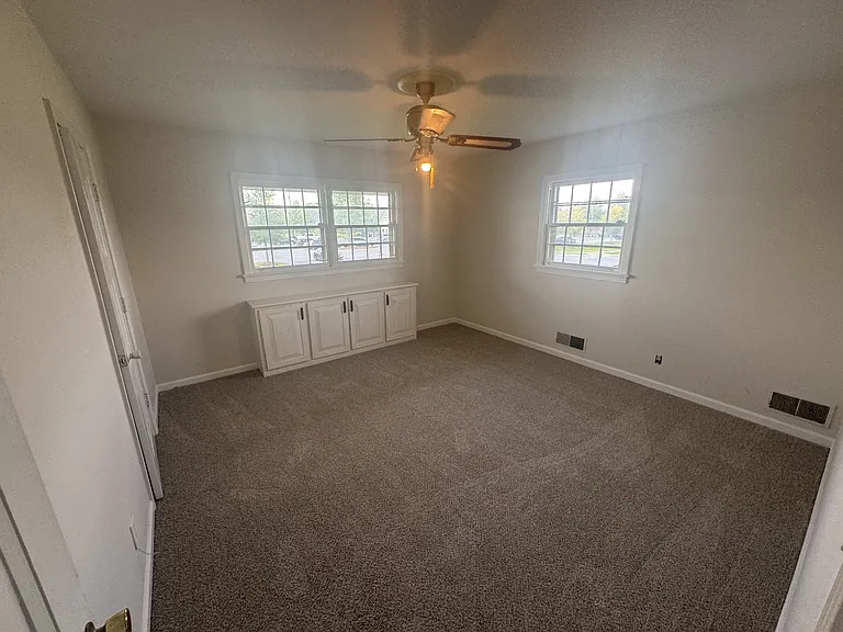151 Rucker Ln — Photo 11
