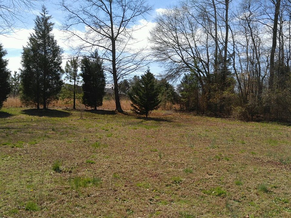 1st image of 205 Bakers Creek Ln