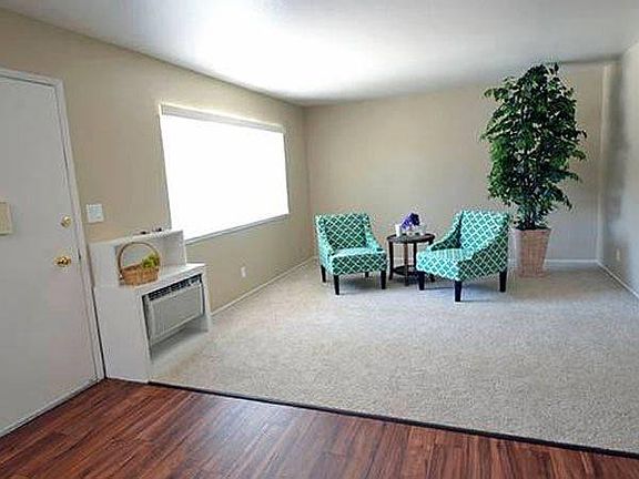 4th image of 7373 Fallenleaf Ln