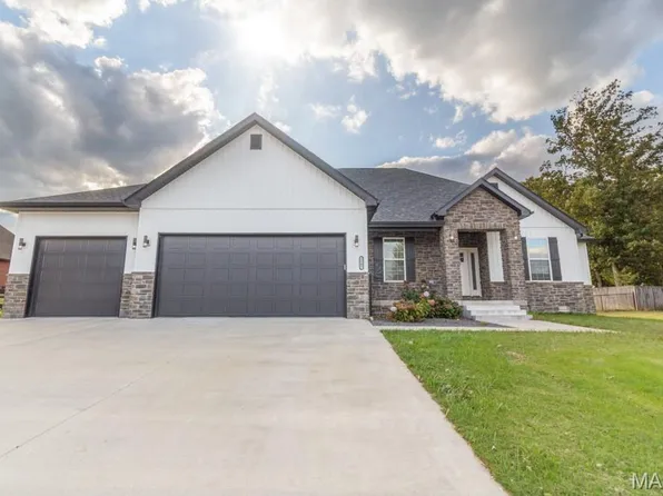 2505 Candlebark Ln, Lebanon, MO 65536