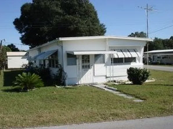 6342 Ohio St, Zephyrhills, FL 33542