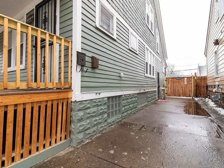 18142 Riopelle St #A — Photo 18
