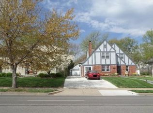 6442 Wornall Rd, Kansas City, MO 64113