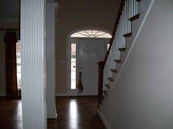 2nd image of 316 Stonehedge St